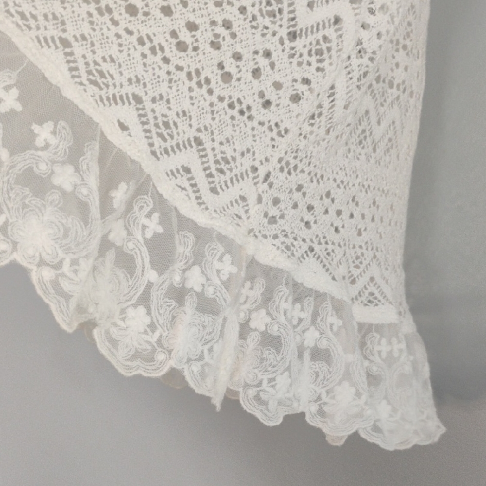 Hollister Cream Short Sleeve Knit Cotton Blend Ruffled Hem Blouse Size S-Casual - Picture 5 of 8